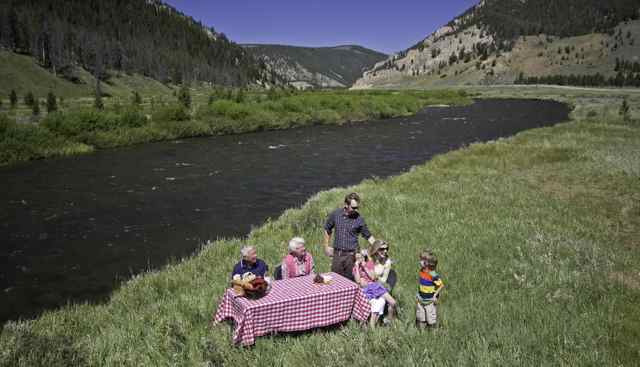 Picnic Lunch with Yellowstone Luxury Tours